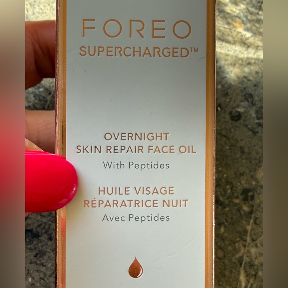 FOREO Supercharged Overnight Skin Repair Face Oil with Peptides